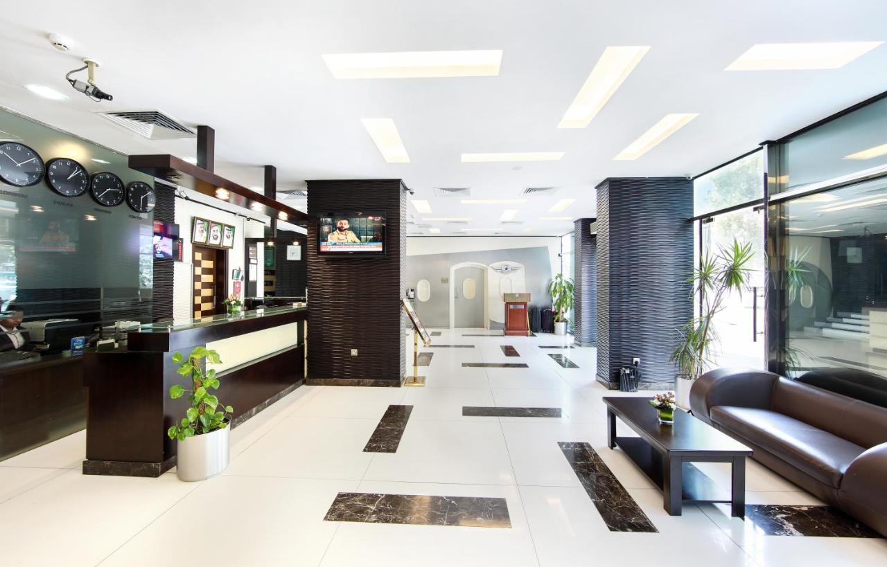 Manhattan Avenue Hotel Дубай Екстер'єр фото